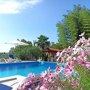 https://apartments-garden-residence.in-istria.net