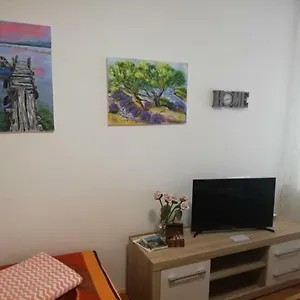 https://studio-rose-pula.in-istria.net